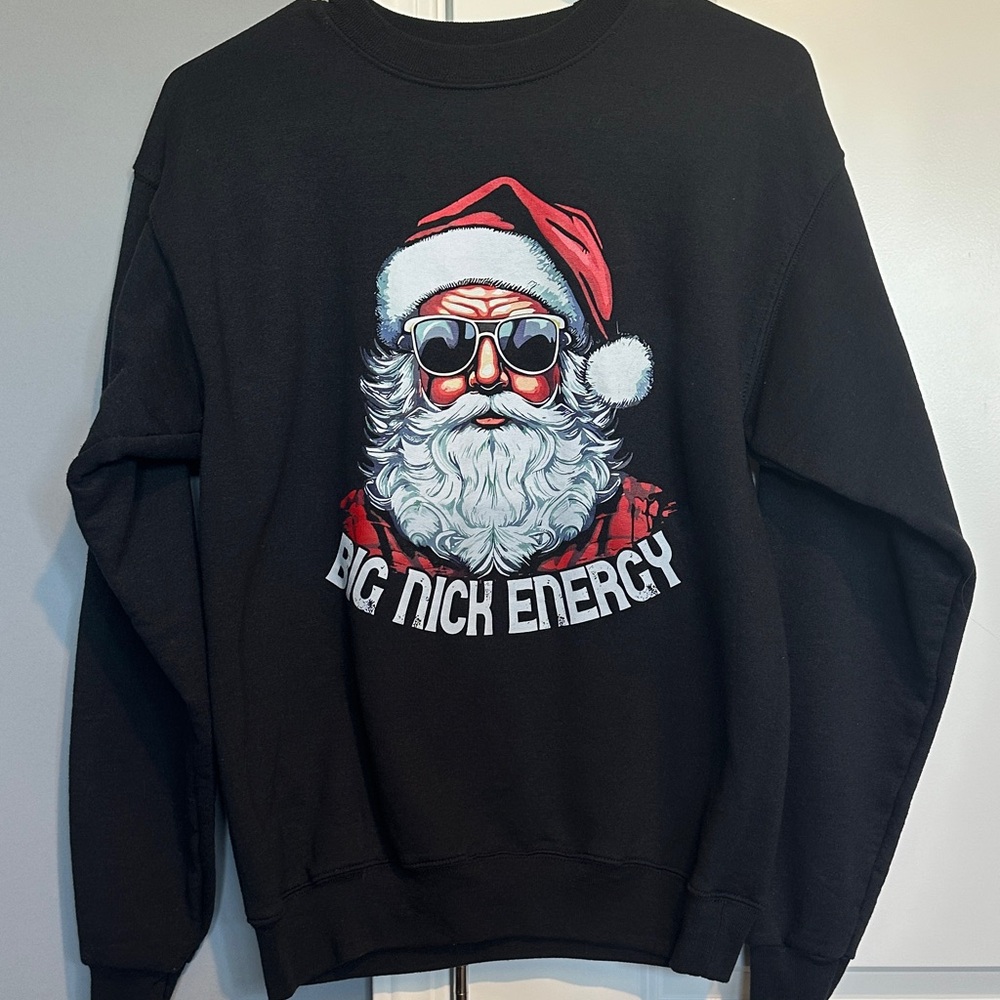 Hanes Black Santa Graphic Crewneck Top